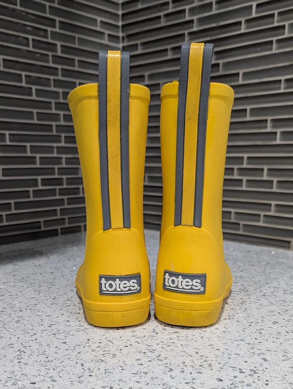 Totes Kids Charley Charlie Yellow Rainboots Rain Boots Wellies Boy Girl Size 7 8
